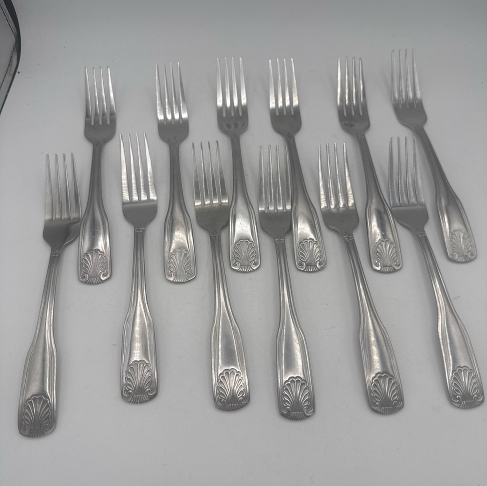 Set Of 12 WALCO 15 Fanfare Shell Dinner Forks 7-3/4" Stainless Flatware